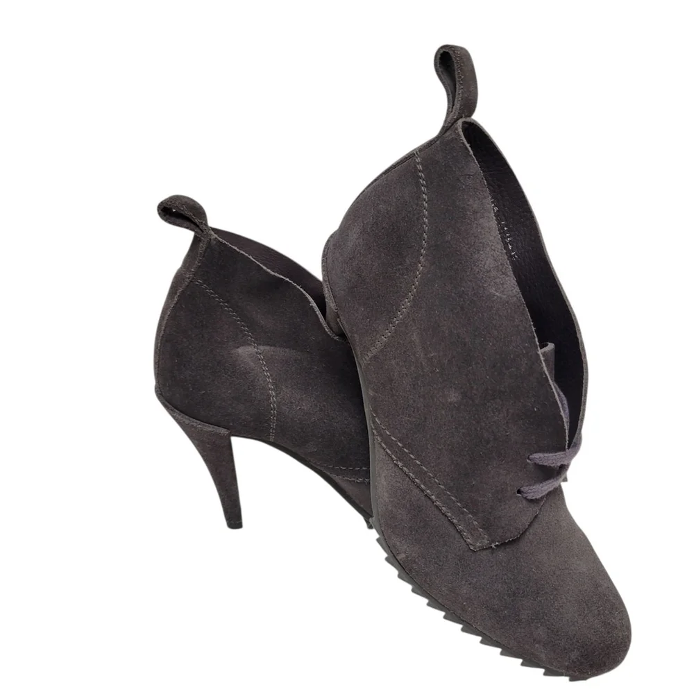 PEDRO GARCIA Yasu Gray Suede Lace-Up Chukka Bootie Size 35.5EU 5.5US